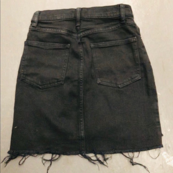 Arizia black denim skirt - Picture 2 of 2